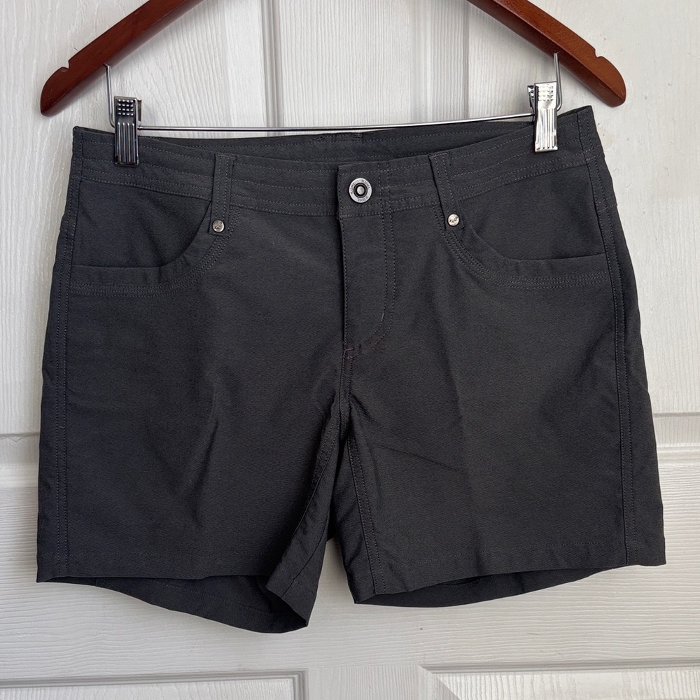 KUHL Women's Gray Nylon Chino Shorts Size 6 belt loops hiking walking athletic l